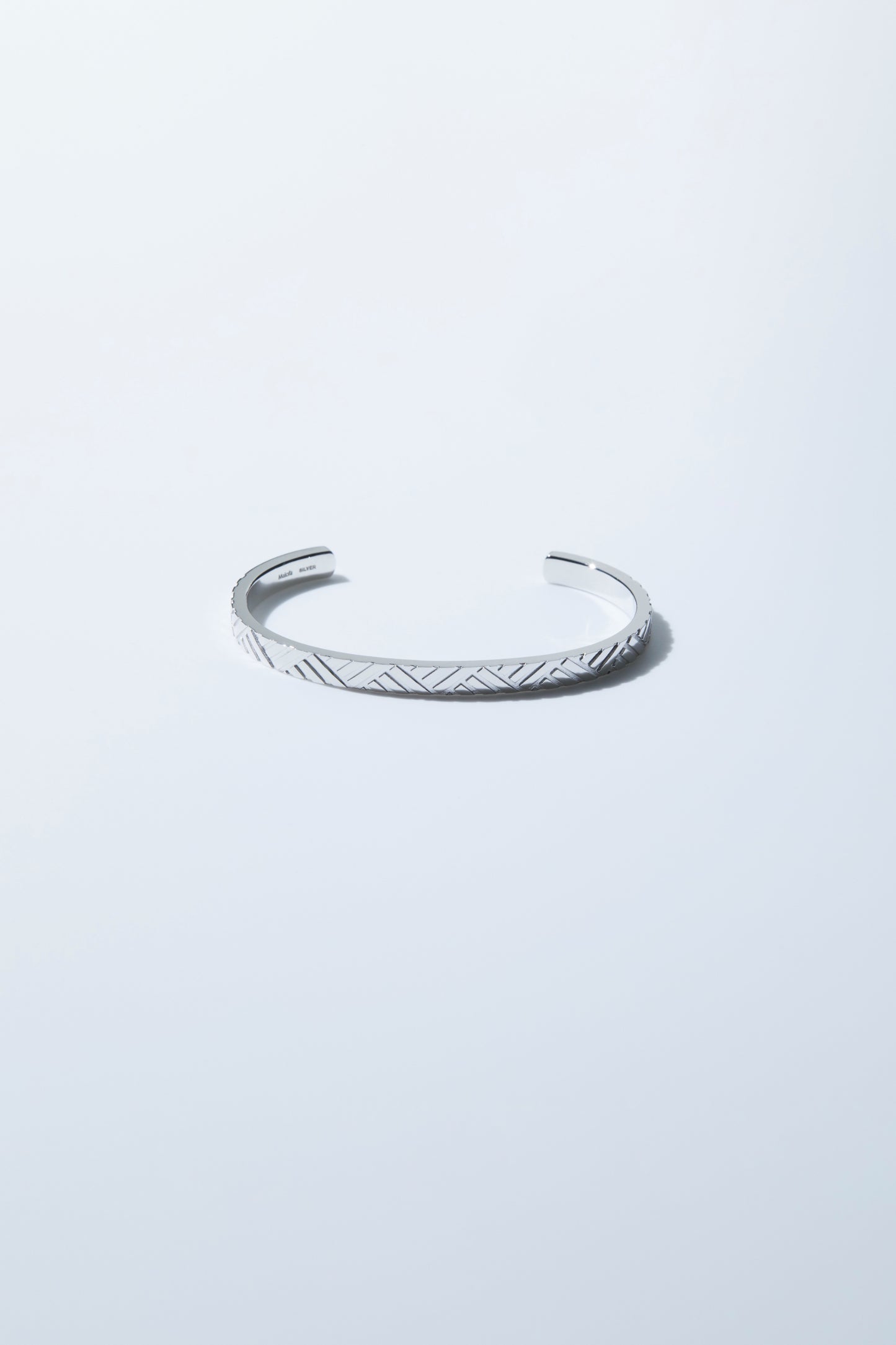 Bracelet~Shark teeth~