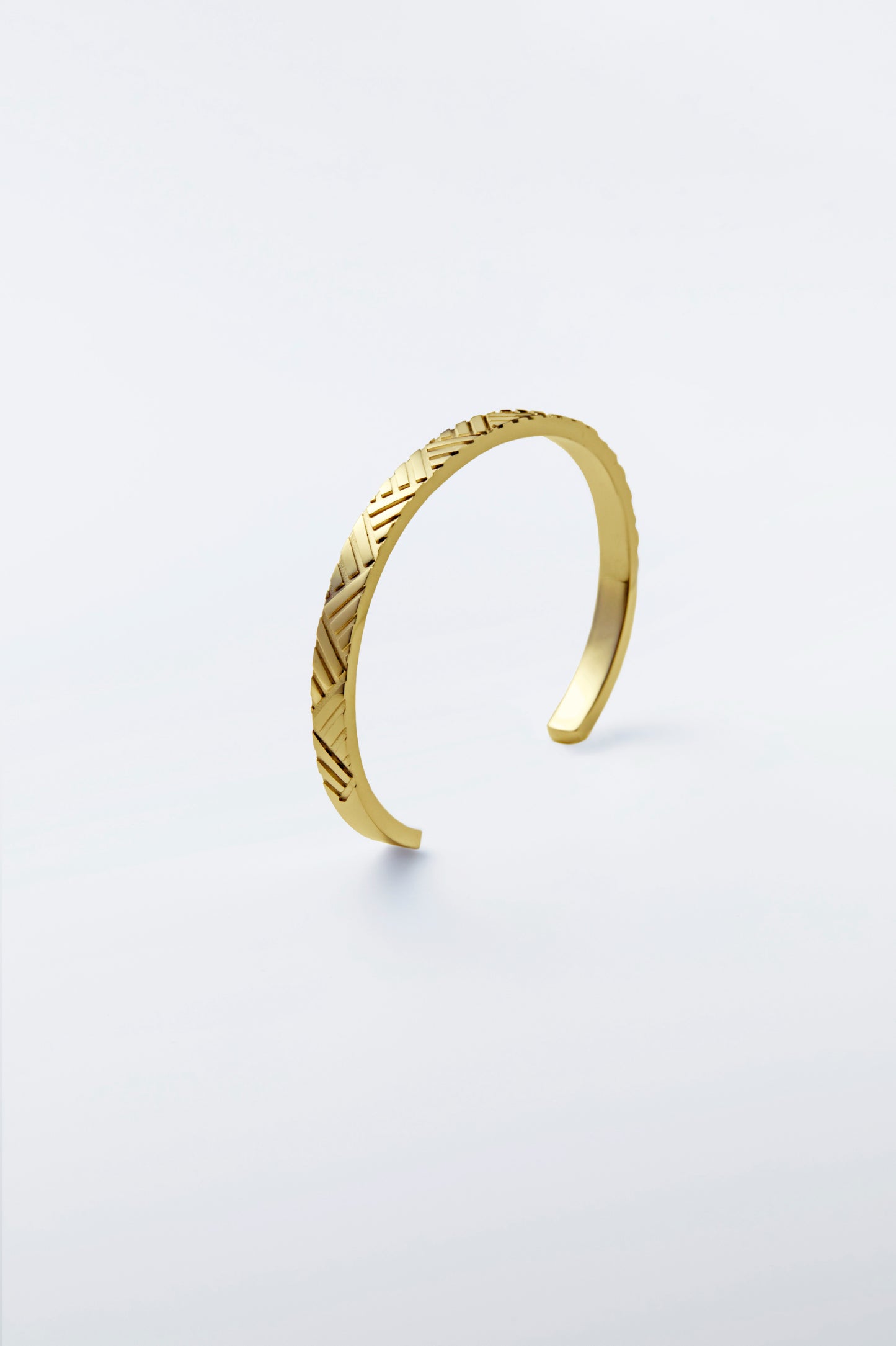 Bracelet~Shark teeth~